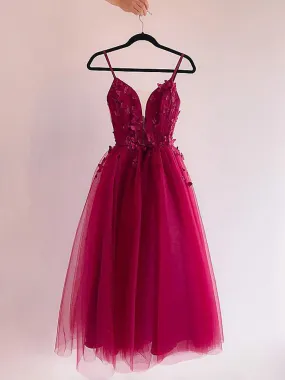 A Line V Neck Burgundy Prom Dresses with Lace Appliques, Burgundy Lace Homecoming Dresses, Short Burgundy Formal Evening Dresses SP2441