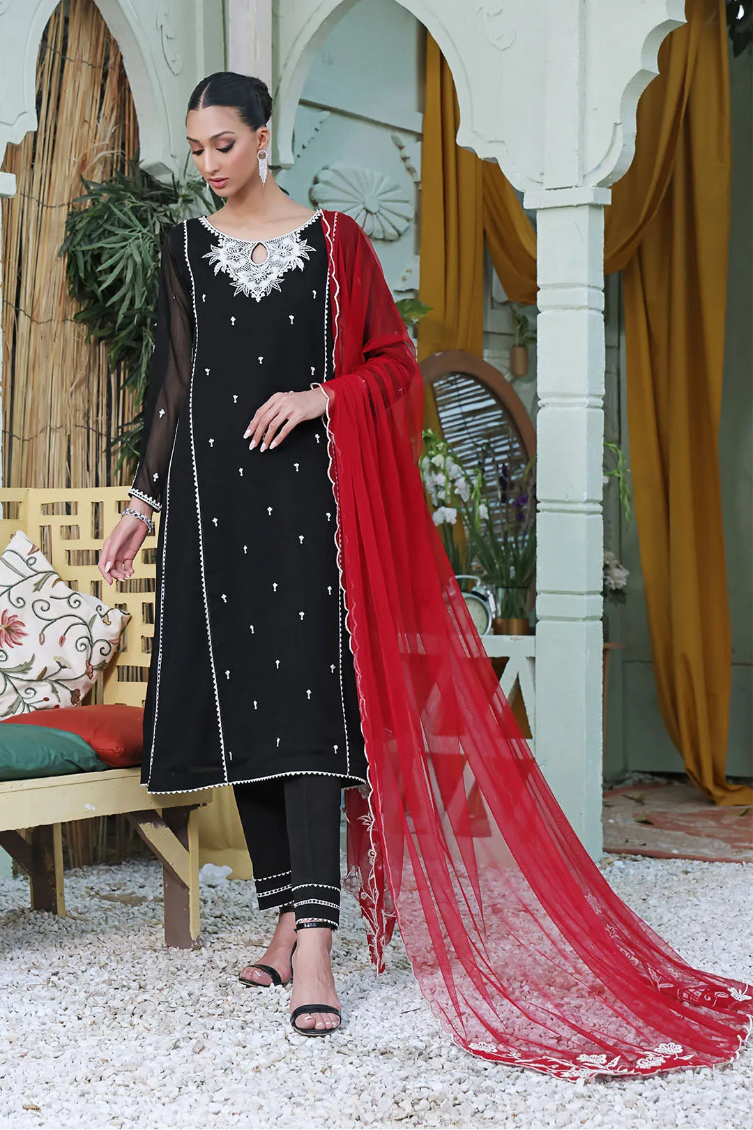 Embroidered Chiffon 3pc Suit | SHIREEN FESTIVE | S202264