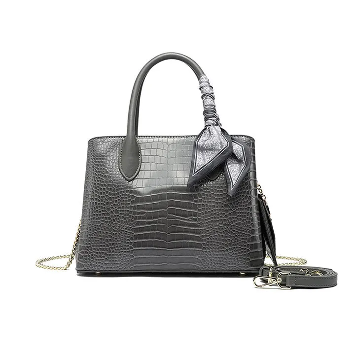 Exudes Elegant Handbag BD 124