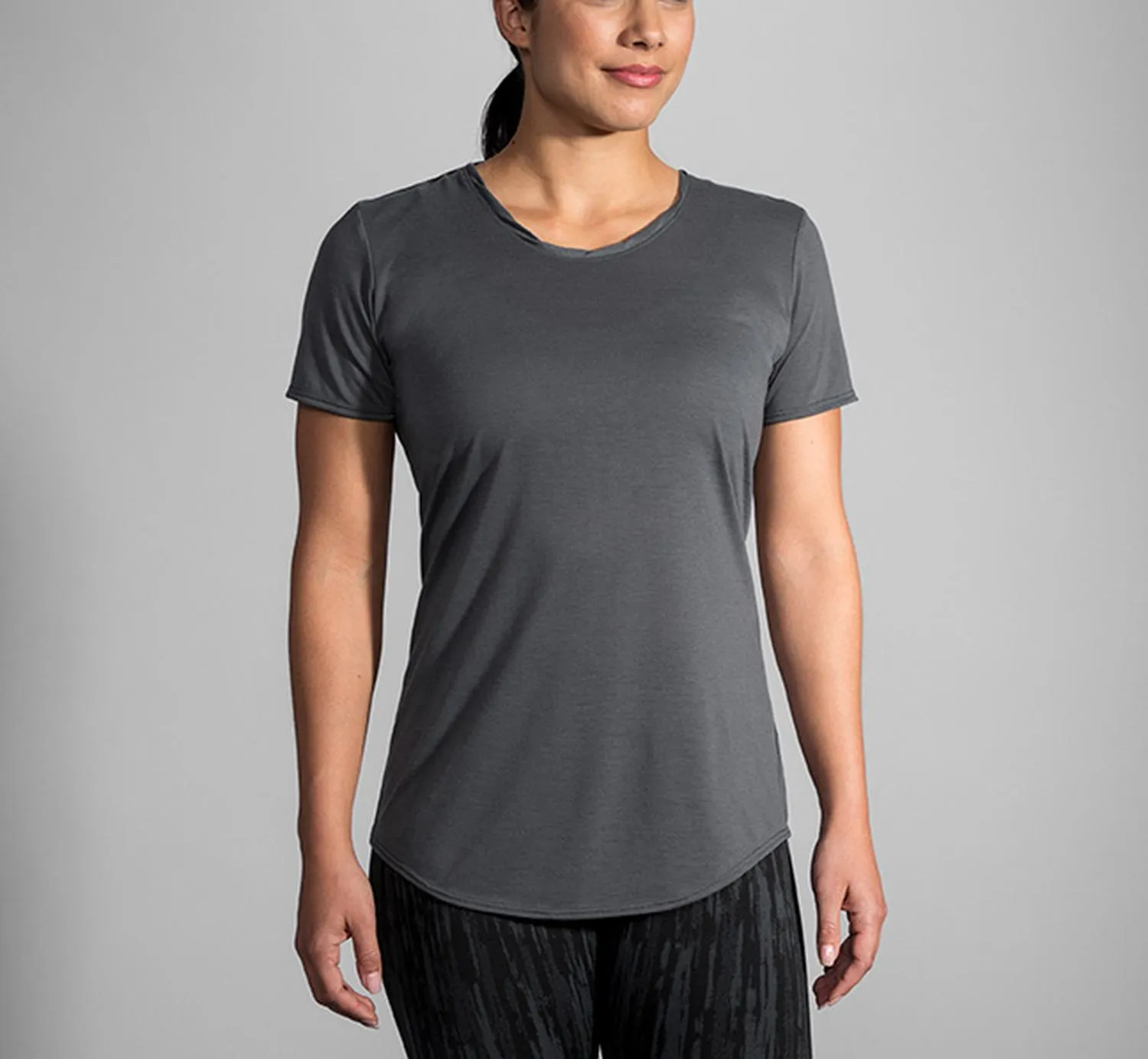 Playera Brooks Distance Mujer