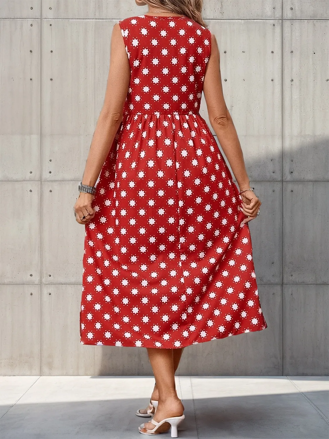 Printed V-Neck Sleeveless Midi Dress