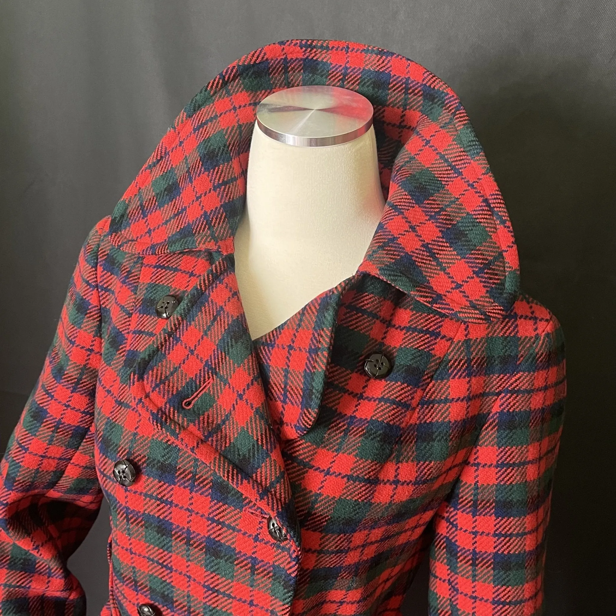 Vintage Red Christmas Plaid Wool Coat by Pendleton. Warm Stylish Winter Coat. 1950s Fashion.